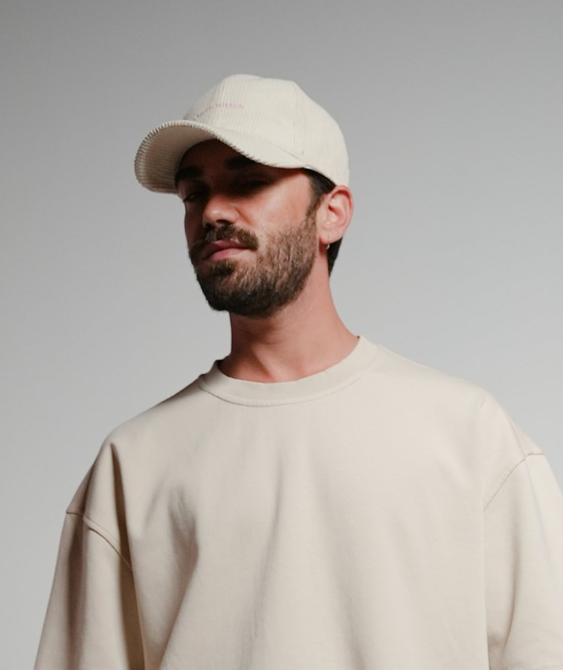 |||beige